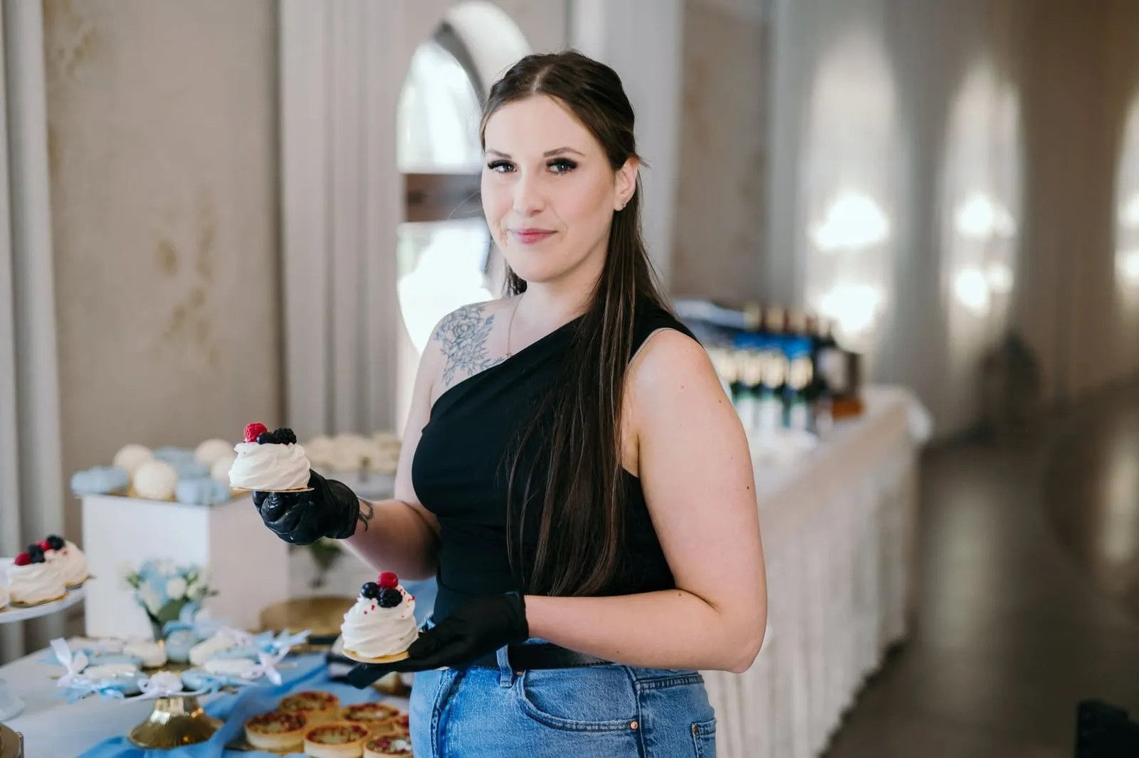 Weronika Jenczelewska — właścicielka pracowni Tortollandia w Ełk